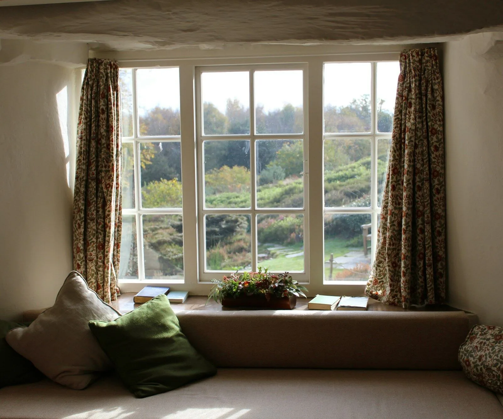 Curtains, Blinds and Soft Furnishings — example 3